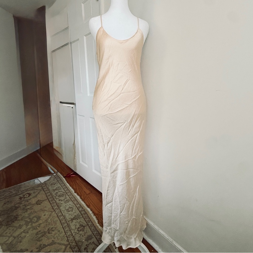 Vintage Stunning Light Peach Silk Slipdress. Size Small/Medium - Picture 12 of 13